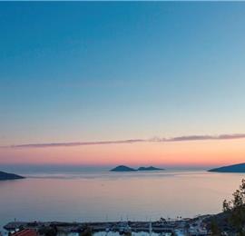 4 Bedroom Villa with Pool in Kalkan Town, Sleeps 8